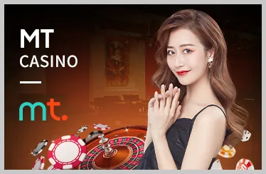 Người chơi chọn vũ khí trong game bắn cá